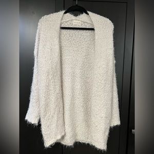 Dreamers Cream Open Cardigan Sweater